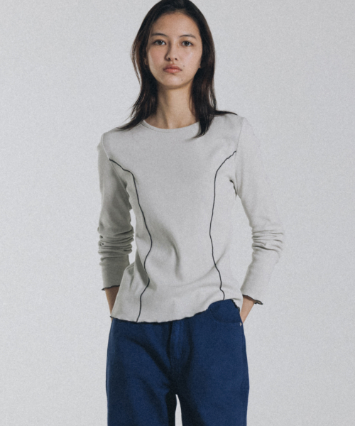 ANDNEEDS(アンドニーズ)の「Mori line long sleeve (light gray)(Tシャツ/カットソー・レディース・その他・FREE)」の3枚目の写真