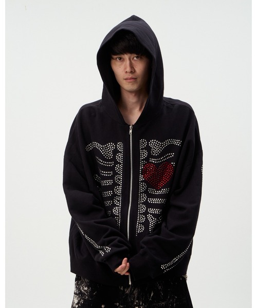 DISCOVERED（ディスカバード）の「HOTFIX BONE&HEART PARKA（パーカー・メンズ・ホワイト/ブラック・SMALL/LARGE）」の3枚目の写真