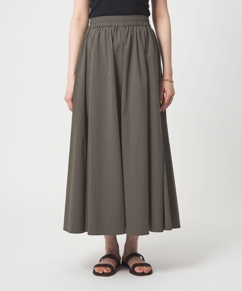 green label relaxing(グリーンレーベルリラクシング)の「WONDER CLOTH ボリューム スカート マシンウォッシャブル ストレッチ 接触冷感 吸水速乾(スカート・レディース・ダークグレー/ベージュ/コバルトブルー・FREE)」の18枚目の写真