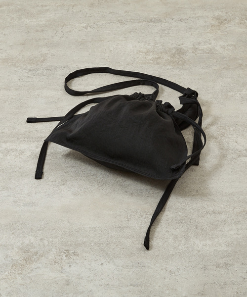 And A(アンドエー)の「ITTI イッチ / MARY RED CROSS BAG CERATO BRIGHT 撥水ナイロンレッドクロスショルダーバッグ / ITTI-BAG-181-CB(ショルダーバッグ・メンズ・オレンジ/オリーブ/ブラウン/ブラック・FREE)」の10枚目の写真