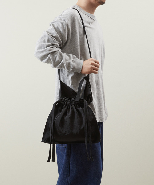 And A(アンドエー)の「ITTI イッチ / MARY RED CROSS BAG CERATO BRIGHT 撥水ナイロンレッドクロスショルダーバッグ / ITTI-BAG-181-CB(ショルダーバッグ・メンズ・オレンジ/オリーブ/ブラウン/ブラック・FREE)」の19枚目の写真