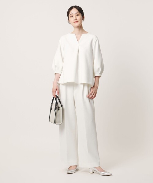 UNITED ARROWS(ユナイテッドアローズ)の「LIGHT SPONGY ワイドパンツ ‐ウォッシャブル‐(スラックス・レディース・ネイビー/オフホワイト/ブラック・40/34/36/38)」の7枚目の写真