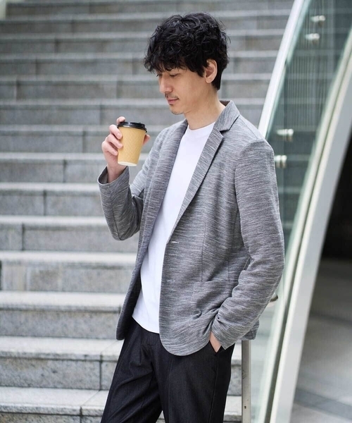 a.v.v（アーヴェヴェ）の「【イージーケア/洗濯機で洗える/ストレッチ】スラブメランジカノコスマートジャケット（テーラードジャケット・メンズ・チャコールグレー/ネイビー・46/48/52/50）」の4枚目の写真