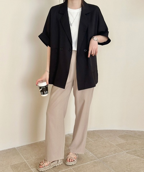 DAY CLOSET(デイ クローゼット)の「【ゆるっと羽織れてこなれ魅せ】半袖ドルマンスリーブダブルボタンテーラードジャケット レディース(テーラードジャケット・レディース・ブラック/チャコールグレー/ベージュ・L/M)」の7枚目の写真