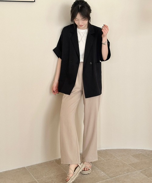 DAY CLOSET(デイ クローゼット)の「【ゆるっと羽織れてこなれ魅せ】半袖ドルマンスリーブダブルボタンテーラードジャケット レディース(テーラードジャケット・レディース・ブラック/チャコールグレー/ベージュ・L/M)」の6枚目の写真