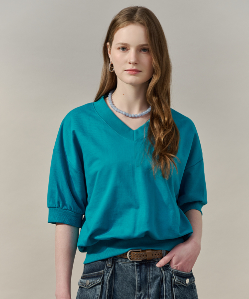 MAXZA(マージャコレクション)の「Vネックルーズフィット半袖スウェットTシャツ(スウェット・レディース・ターコイズブルー/クリーム/ダークパープル/ブラック/レッド・FREE)」の7枚目の写真