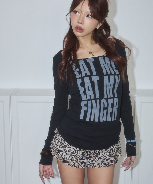 d.i.a.(ダイヤ)の「バックオープンロゴロンT(Tシャツ/カットソー・レディース・ホワイト/グリーン/ブラック・FREE)」の2枚目の写真