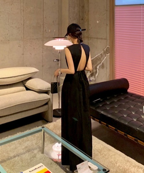 FAVORITO(ファヴォリート)の「背中あきワンピース(ワンピース・レディース・ホワイト/ブラック・F)」の20枚目の写真