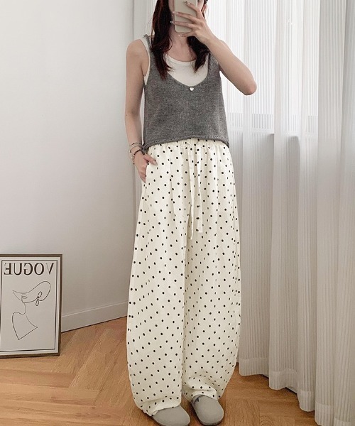 lulufa(ルルファ)の「ドット柄 ワイドリラックス イージーパンツ(その他パンツ・レディース・アイボリー/ブラック/ホワイト・FREE)」の7枚目の写真