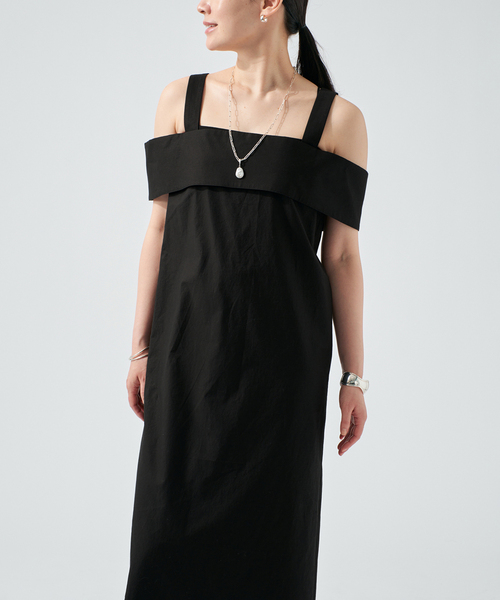 VERMEIL par iena（ヴェルメイユパーイエナ）の「cotton back satin ワンピース（ワンピース・レディース・ブラック/キャメル・38/36）」の7枚目の写真