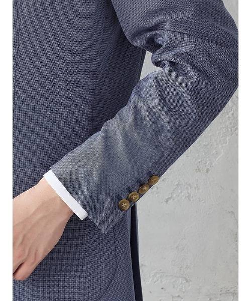 Perfect Suit FActory(パーフェクトスーツファクトリー)の「【通気性/軽量/快適/吸水速乾ジャケット】「羽衣を纏う」バスケットメッシュ調ジャケット M.グレー/サックス/ネイビー(テーラードジャケット・メンズ・グレー/ネイビー/サックスブルー・S/M/L/LL)」の11枚目の写真