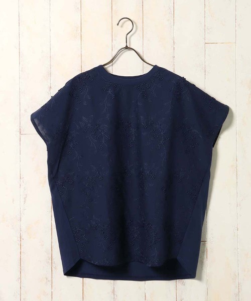 Bleu Bleuet(ブルーブルーエ)の「フラワー3D刺繍Tシャツ26NO1(Tシャツ/カットソー・レディース・ホワイト/ネイビー/ピンク・FREE)」の21枚目の写真