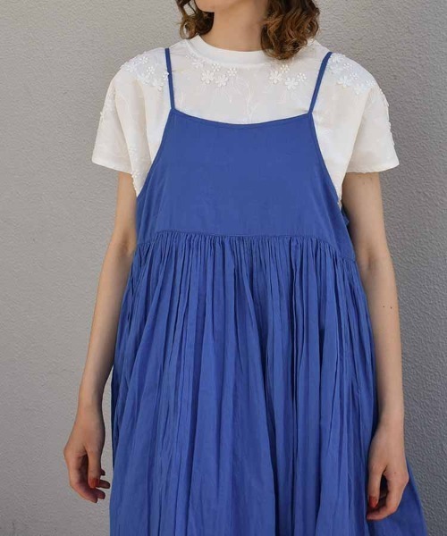 Bleu Bleuet(ブルーブルーエ)の「フラワー3D刺繍Tシャツ26NO1(Tシャツ/カットソー・レディース・ホワイト/ネイビー/ピンク・FREE)」の7枚目の写真