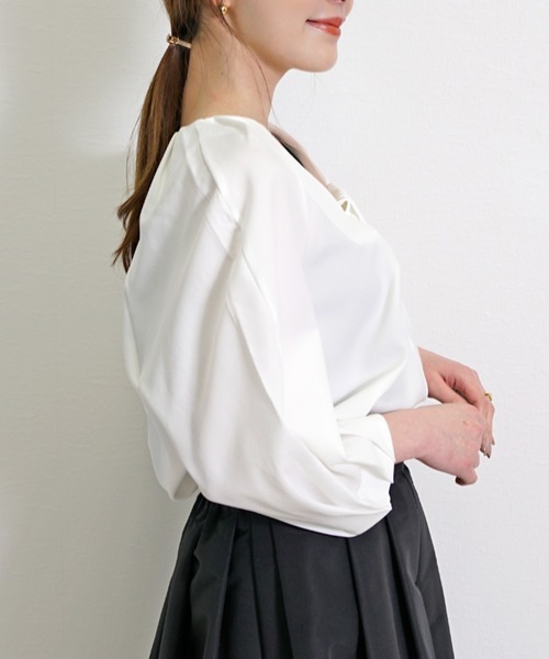 CHhdmn(シーエイチヒデモン)の「ランタンスリーブ タックデザイン ブラウス(シャツ/ブラウス・レディース・ホワイト/ラベンダー/ブラック/ブルーグレー・FREE)」の7枚目の写真