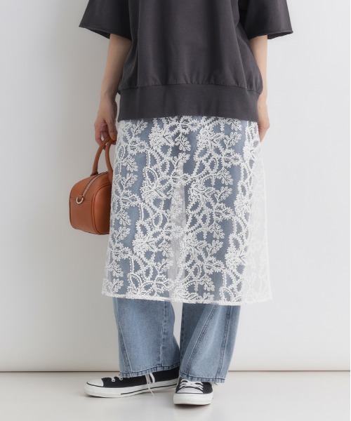 Right-on(ライトオン)の「【HONEYSUCKLE ROSE】レースラップスカート (レイヤード / シアー / リボン / 透け感 / 重ね着)(スカート・レディース・ホワイト/ブラック・フリー)」の1枚目の写真