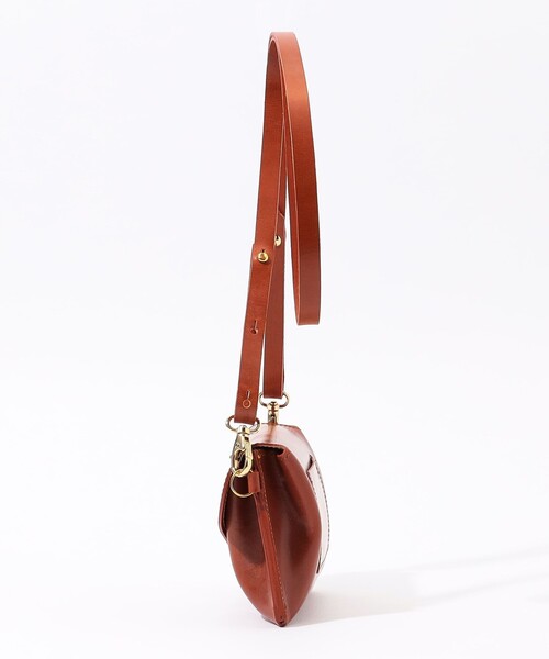 GLENROYAL(グレンロイヤル)の「【別注】GLENROYAL MEDIUM PURSE WITH STRAP ブライドルレザー ショルダーミニバッグ(ショルダーバッグ・メンズ・グリーン/テラコッタ/ブラック/ネイビー・FREE)」の6枚目の写真