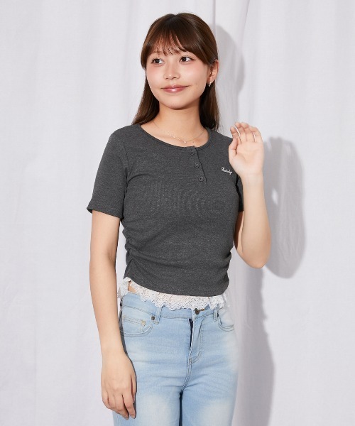 GORGE(ゴージ)の「《裾レースレイヤード》リブカットソー フェミ 春夏秋全4色(Tシャツ/カットソー・レディース・ブラック/オフホワイト/グレー/チャコール・F)」の15枚目の写真