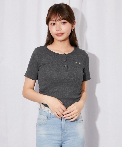 GORGE(ゴージ)の「《裾レースレイヤード》リブカットソー フェミ 春夏秋全4色(Tシャツ/カットソー・レディース・ブラック/オフホワイト/グレー/チャコール・F)」の16枚目の写真