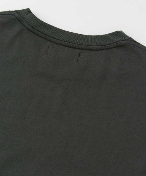 RAIMENT(レイメント)の「ピースピグメントプリント半袖Tシャツ_チャコール(Tシャツ/カットソー・メンズ・その他・SMALL/MEDIUM/LARGE)」の9枚目の写真