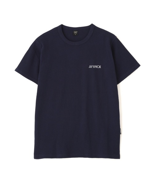 AVIREX(アヴィレックス)の「《WEB&DEPOT限定》WAFFLE CREW LOGO T-SHIRT / 半袖 ワッフル クルーネック ロゴ Tシャツ / AVIREX / アヴィレックス(Tシャツ/カットソー・メンズ・グリーン系カモフラージュ/ネイビー/ブラック/ホワイト/グレー系カモフラージュ/オリーブ・X-LARGE/SMALL/MEDIUM/XX-LARGE/LARGE)」の5枚目の写真