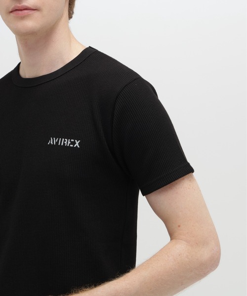 AVIREX(アヴィレックス)の「《WEB&DEPOT限定》WAFFLE CREW LOGO T-SHIRT / 半袖 ワッフル クルーネック ロゴ Tシャツ / AVIREX / アヴィレックス(Tシャツ/カットソー・メンズ・グリーン系カモフラージュ/ネイビー/ブラック/ホワイト/グレー系カモフラージュ/オリーブ・X-LARGE/SMALL/MEDIUM/XX-LARGE/LARGE)」の15枚目の写真