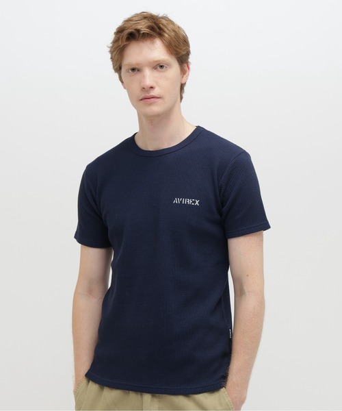 AVIREX(アヴィレックス)の「《WEB&DEPOT限定》WAFFLE CREW LOGO T-SHIRT / 半袖 ワッフル クルーネック ロゴ Tシャツ / AVIREX / アヴィレックス(Tシャツ/カットソー・メンズ・グリーン系カモフラージュ/ネイビー/ブラック/ホワイト/グレー系カモフラージュ/オリーブ・X-LARGE/SMALL/MEDIUM/XX-LARGE/LARGE)」の19枚目の写真