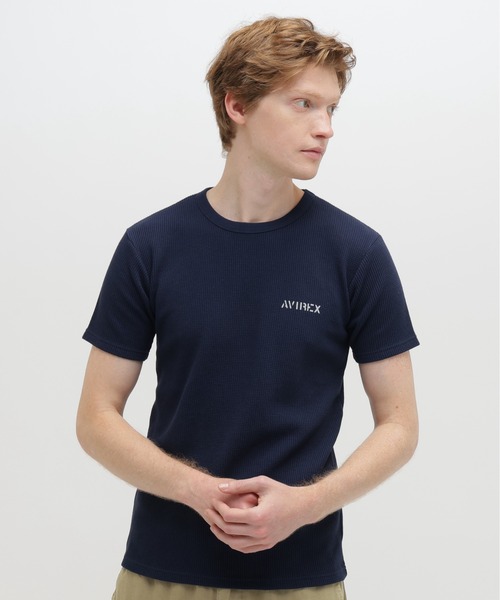 AVIREX(アヴィレックス)の「《WEB&DEPOT限定》WAFFLE CREW LOGO T-SHIRT / 半袖 ワッフル クルーネック ロゴ Tシャツ / AVIREX / アヴィレックス(Tシャツ/カットソー・メンズ・グリーン系カモフラージュ/ネイビー/ブラック/ホワイト/グレー系カモフラージュ/オリーブ・X-LARGE/SMALL/MEDIUM/XX-LARGE/LARGE)」の20枚目の写真