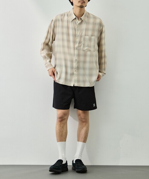 CITY COUNTRY CITY（シティーカントリーシティー）の「【CITY COUNTRY CITY/シティカントリーシティ】EMBROIDERD LOGO STRECH  NYLON EASY  SHORTS（その他パンツ・メンズ・ブラック/イエロー/ブルー・L）」の7枚目の写真