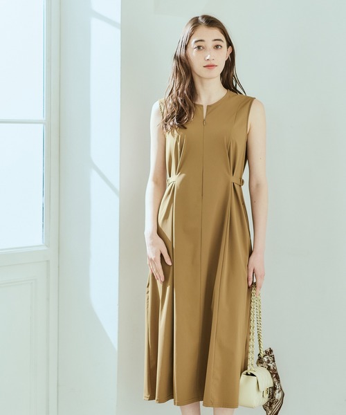 12Twelve Agenda(トゥエルブ アジェンダ)の「UVカットサイドベルトテントワンピース(ワンピース・レディース・ブラウン/ブラック/カーキ・M)」の9枚目の写真