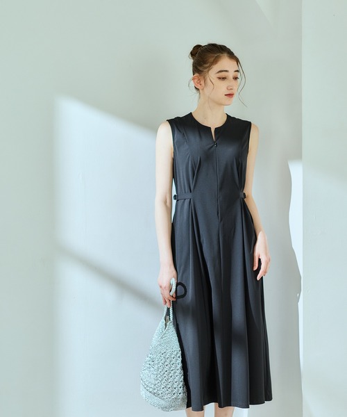 12Twelve Agenda(トゥエルブ アジェンダ)の「UVカットサイドベルトテントワンピース(ワンピース・レディース・ブラウン/ブラック/カーキ・M)」の17枚目の写真