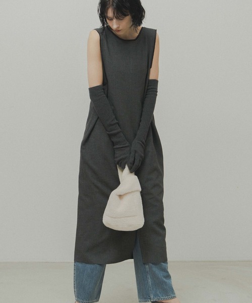 WHYTO.(ホワイト)の「「WHYTO. / ホワイト」reversible boa bag(トートバッグ・レディース・オフホワイト/ベージュ/ブラウン・FREE)」の5枚目の写真