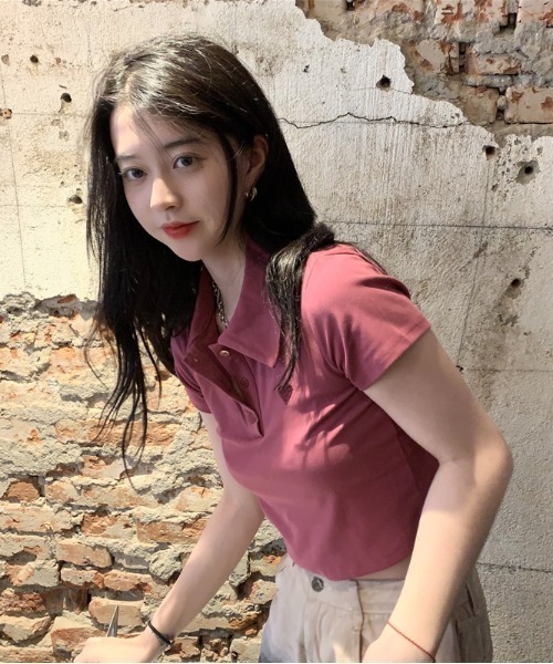 Emilie(エミリー)の「ワンポイントハートクロップド丈ポロシャツ(Tシャツ/カットソー・レディース・ピンク/ホワイト・FREE)」の16枚目の写真