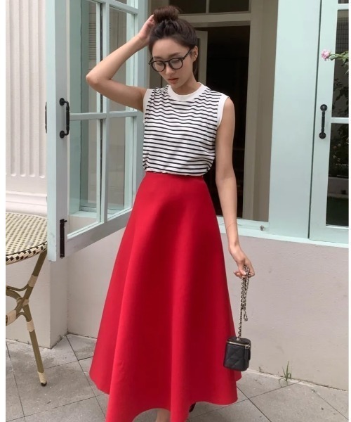 BIRTHDAY BASH(バースデイバッシュ)の「A LINE BONDING SKIRT LONG LIMITED RED(スカート・レディース・レッド・LARGE/SMALL)」の5枚目の写真