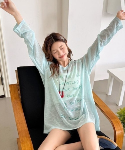 Ritzy(リッツィー)の「ロゴプリントシアーロングスリーブカットソー(Tシャツ/カットソー・レディース・ブルー・L/M)」の3枚目の写真
