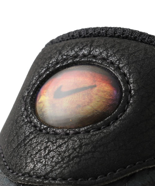 NIKE(ナイキ)の「NIKE AIR FORCE 1 '07 / ナイキ エア フォース 1 '07【SP】(スニーカー・メンズ・ブラック・28.0cm/27.5cm/27.0cm/26.5cm/26.0cm/30.0cm/28.5cm/29.0cm/25.5cm)」の5枚目の写真