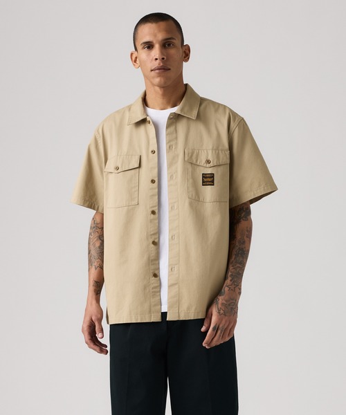 Levi's（リーバイス）の「Levi's/リーバイス WORKWEAR ショートスリーブ ワーカーシャツ（シャツ/ブラウス・メンズ・ベージュ・S/M/L）」の2枚目の写真