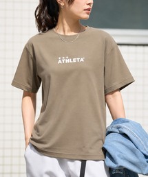 ≪athleta≫汗ばむ日もさらっと快適!身体のラインを拾いすぎない軽やかなシルエットで、トレーニングから街着まで頼れる吸汗速乾ワッフルニットのドライフェザープラTシャツ