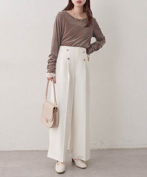 natural couture(ナチュラルクチュール)の「シアーベロア×レースリバーシブルTOPS(Tシャツ/カットソー・レディース・ブラウン/モカ/ブラック/アイボリー・FREE)」の8枚目の写真