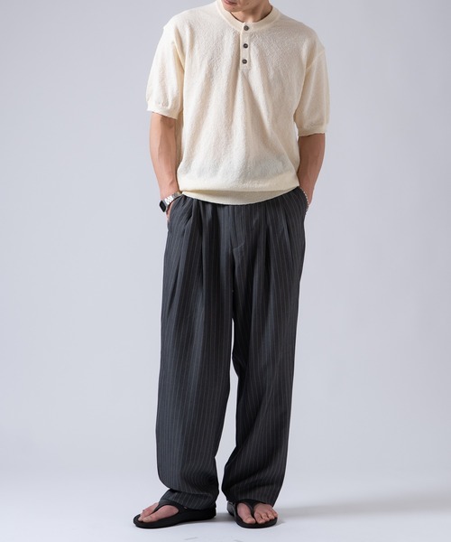 OXA（オグザ）の「ピンストライプ ツータック スラックス ワイドパンツ OXA（スラックス・メンズ・グレー/ブラック・MEDIUM/LARGE）」の12枚目の写真