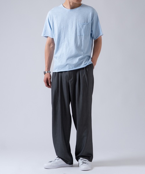 OXA（オグザ）の「ピンストライプ ツータック スラックス ワイドパンツ OXA（スラックス・メンズ・グレー/ブラック・MEDIUM/LARGE）」の5枚目の写真