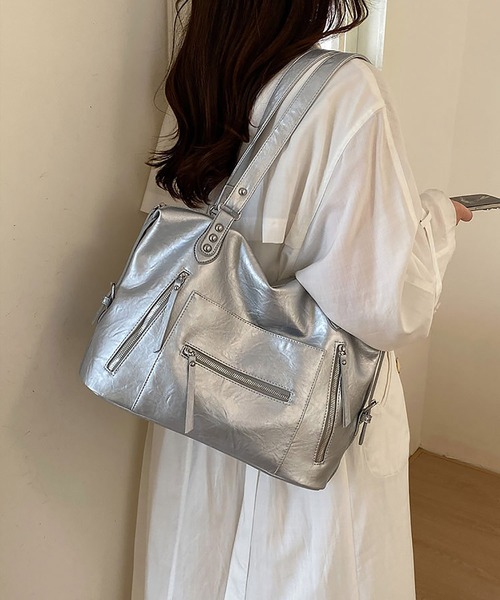 LA VORAGINE(ラ ヴォラジネ)の「A4対応大容量 外ポケットスクエアトートバッグ(トートバッグ・レディース・Black/Silver/PINK/アイボリー・FREE)」の13枚目の写真
