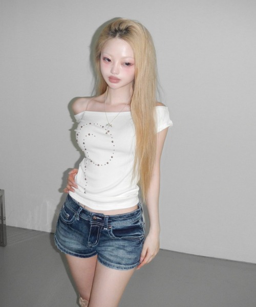 THEAIRTOWN（ジエアタウン）の「blue wave chrome denim shorts（デニムパンツ・レディース・ブルー・SMALL/MEDIUM）」の13枚目の写真