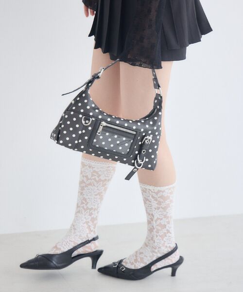 ems excite（エムズエキサイト）の「ドットワンハンドルミニBAG（ショルダーバッグ・レディース・オフホワイト/ブラック・ONE SIZE）」の8枚目の写真