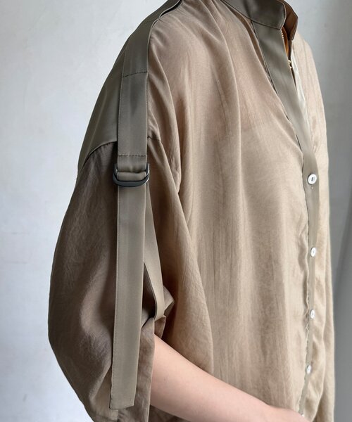 DouDou(ドゥドゥ)の「【WEB限定】シアー×サテンブラウス(シャツ/ブラウス・レディース・ブラック/ブラウン/ベージュ・FREE)」の5枚目の写真