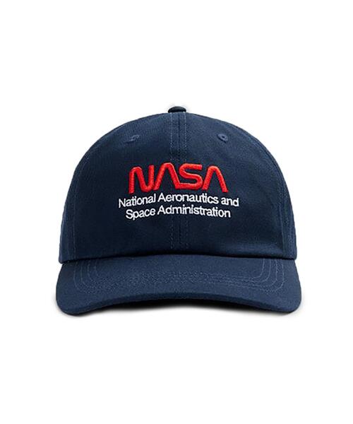 Alpha Industries(アルファインダストリーズ)の「Alpha Industries/アルファ インダストリーズ/NASA WORM LOGO CAP/ナサ ワーム ロゴ キャップ(キャップ・メンズ・ホワイト/ブラック/ネイビー・F)」の3枚目の写真