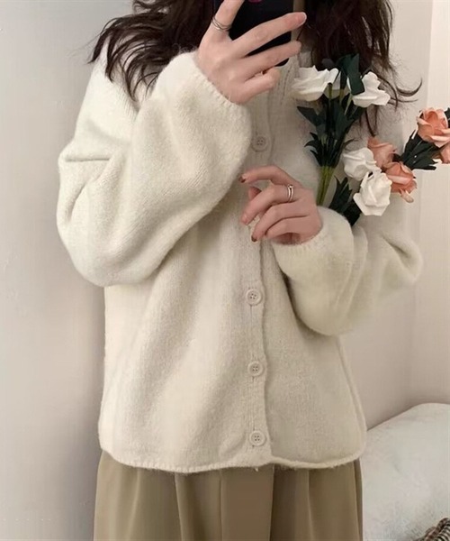 BLoomMe(ブルームミー)の「ふんわりニットカーディガン(カーディガン/ボレロ・レディース・オフホワイト/パープル/ライトグリーン/ピンク/キャメル・M)」の2枚目の写真