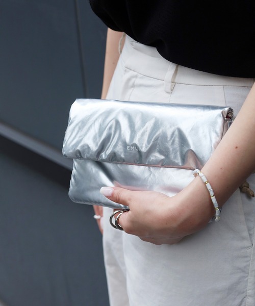 EMUNE(エミュネ)の「Aura Collection Aura Bag(アウラ バッグ)(ショルダーバッグ・レディース・グリーン/シルバー/ブラック・FREE)」の10枚目の写真