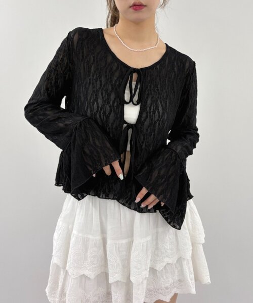 w closet(ダブルクローゼット)の「レースリボンボレロ(シャツ/ブラウス・レディース・ブラック/オレンジ/オフホワイト/ブルー・FREE)」の1枚目の写真