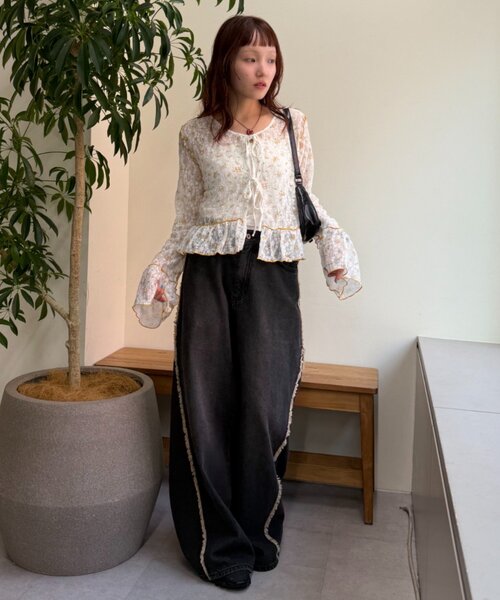 w closet(ダブルクローゼット)の「レースリボンボレロ(シャツ/ブラウス・レディース・ブラック/オレンジ/オフホワイト/ブルー・FREE)」の20枚目の写真