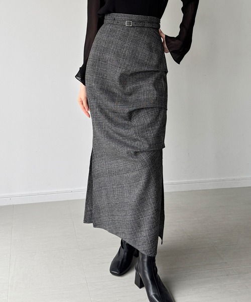 junoah(ジュノア)の「ベルト付きグレンチェックサイドタックIラインスカート(スカート・レディース・グレー/ブラウン・SMALL/MEDIUM/LARGE)」の5枚目の写真